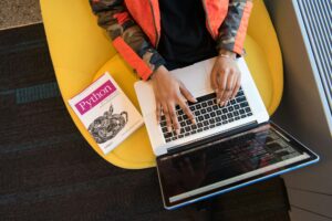 Read more about the article How to Download Tableau Dashboards Programmatically Using Python (Step-by-Step Guide)
